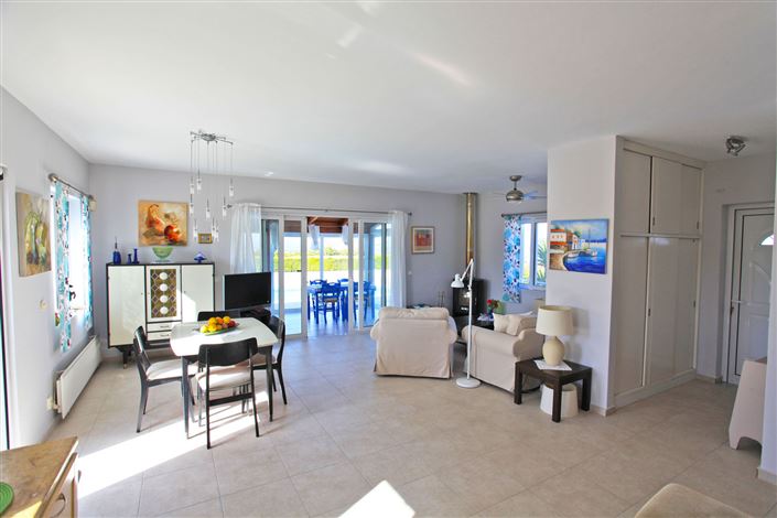 Image No.7-3 Bed Villa for sale