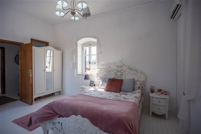 Image No.18-4 Bed Villa for sale