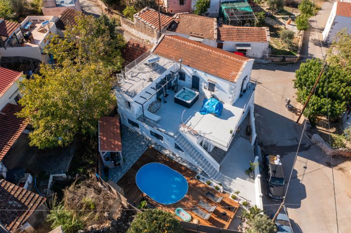 Image No.3-4 Bed Villa for sale