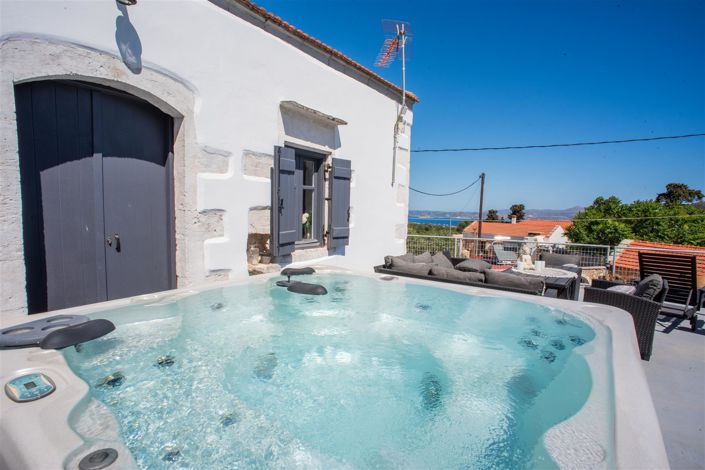 Image No.35-4 Bed Villa for sale