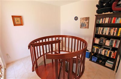 31firstfloorlanding-1686041708
