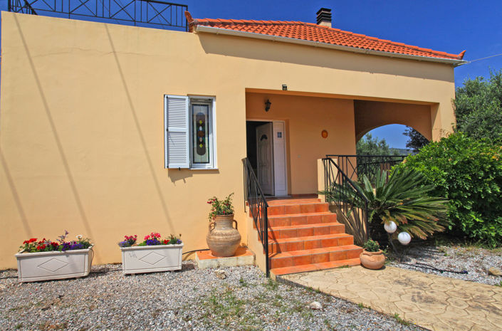 Image No.11-Villa de 2 chambres à vendre à Neo Chorio