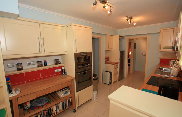 Image No.19-2 Bed Apartment for sale