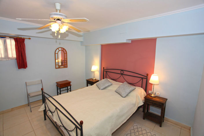 Image No.20-2 Bed Apartment for sale