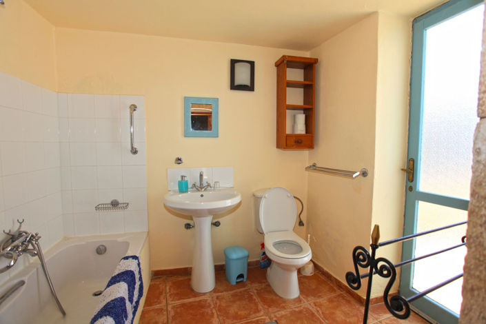 Image No.38-5 Bed Villa for sale