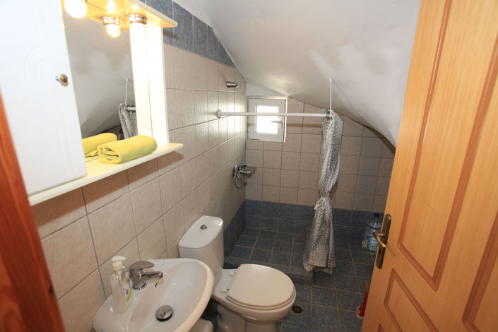 Image No.18-3 Bed Villa for sale