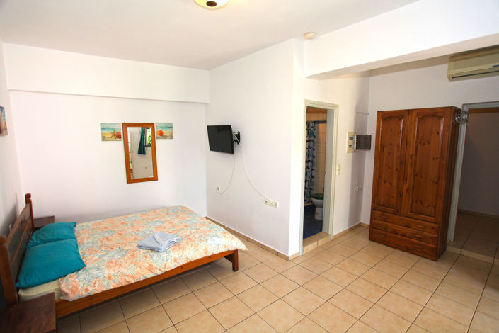 Image No.25-2 Bed Villa for sale