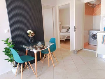 12livingarea4-1758785873