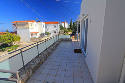 4apartmentfront-1738927973