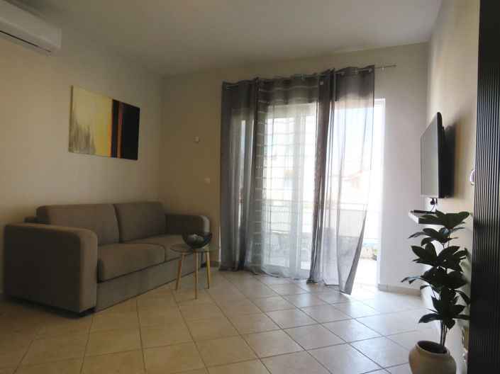 Image No.25-1 Bed Villa for sale