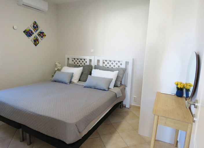 Image No.9-1 Bed Villa for sale