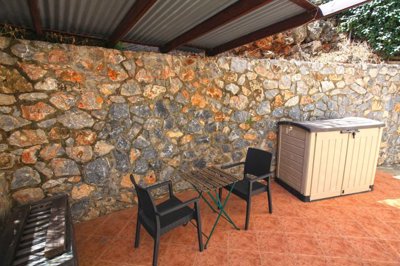 10rearpatio2-1746091369