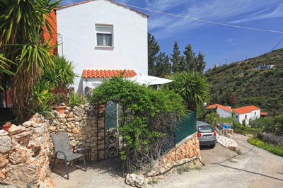 4house-1746009202