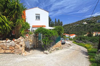 2house2-1746009202