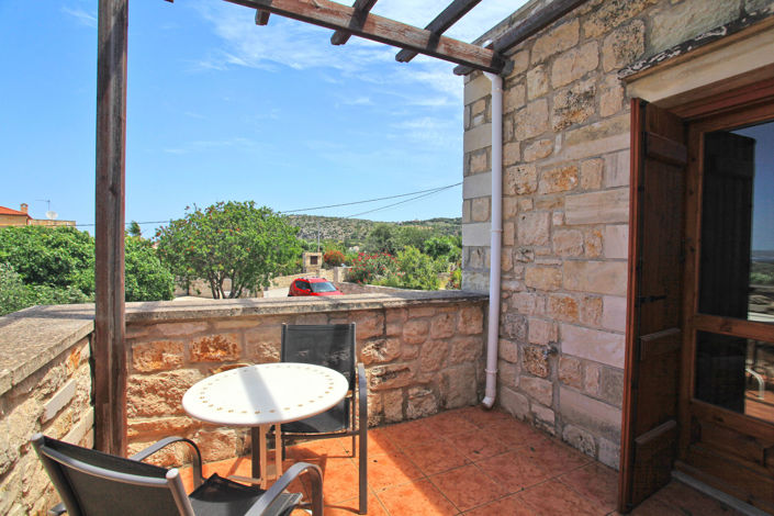 Image No.3-Villa de 2 chambres à vendre à Almyrida