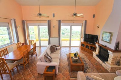 22livingarea-1748252680