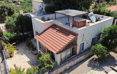 1 - , Villa