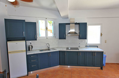 13kitchen-1751016487