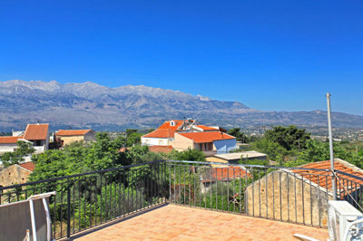 7roofterraceandview-1751016488
