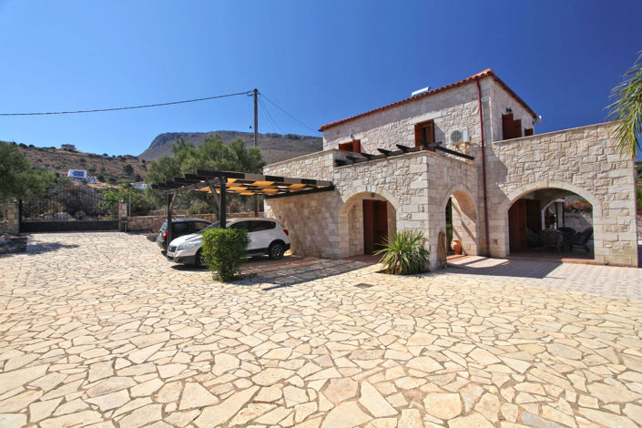 Image No.17-2 Bed Villa for sale