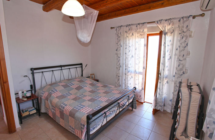 Image No.32-2 Bed Villa for sale