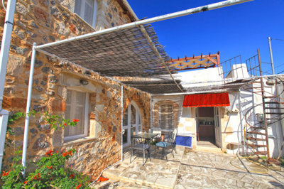 2house-1753089941