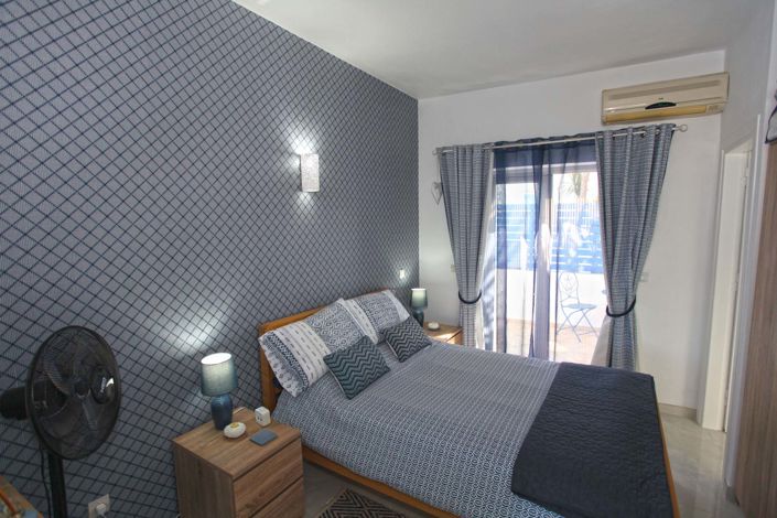 Image No.28-2 Bed Villa for sale