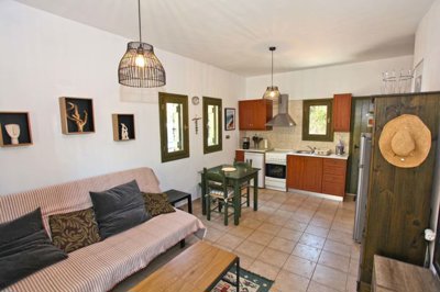 10livingarea2-1756202234