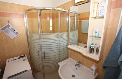 28bathroomff2-1759312777