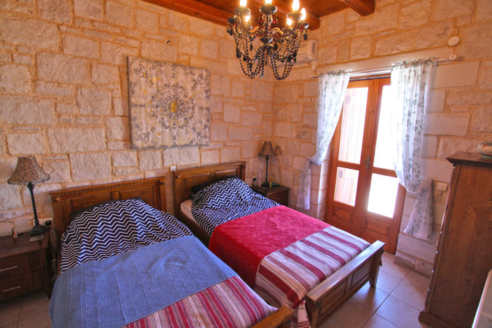 Image No.25-3 Bed Villa for sale