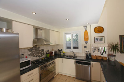 15kitchen2-1764672508