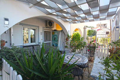 7frontveranda-1771499513