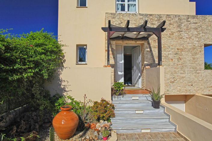 Image No.27-2 Bed Villa for sale