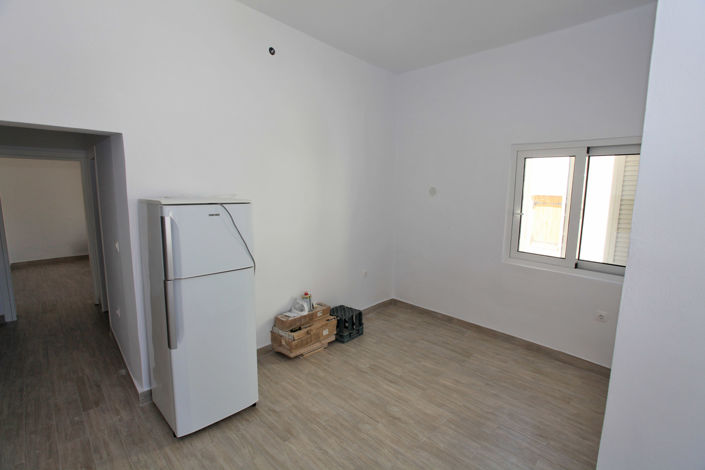 Image No.4-1 Bed Property for sale