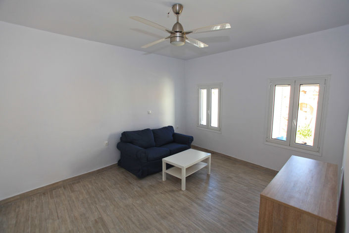 Image No.6-1 Bed Property for sale