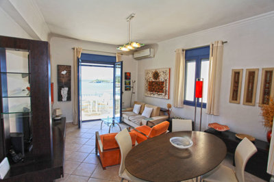 10livingarea-1777972926