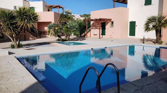 Image No.18-2 Bed Villa for sale