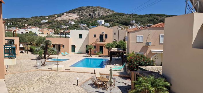 Image No.20-2 Bed Villa for sale