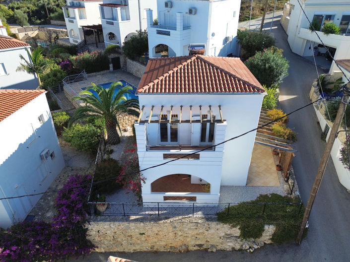Image No.13-2 Bed Villa for sale