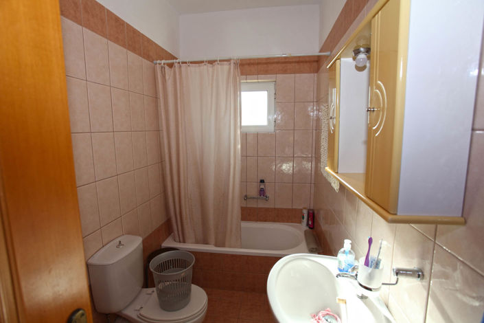 Image No.26-2 Bed Villa for sale