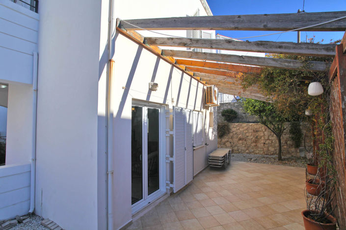 Image No.8-2 Bed Villa for sale