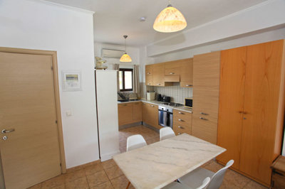 14kitchendiningarea-1781001064