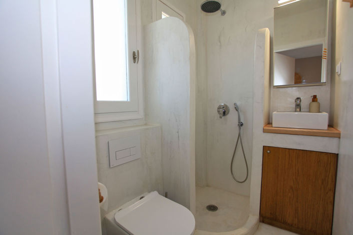 Image No.10-1 Bed Apartment for sale