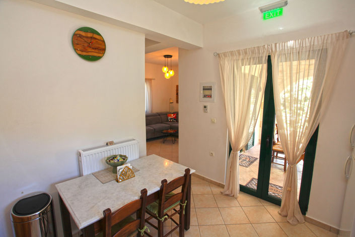 Image No.19-2 Bed Villa for sale