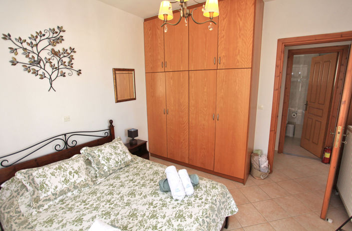 Image No.24-2 Bed Villa for sale
