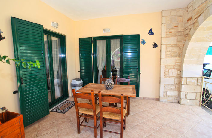 Image No.27-2 Bed Villa for sale