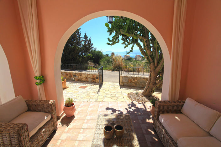 Image No.3-3 Bed Villa for sale
