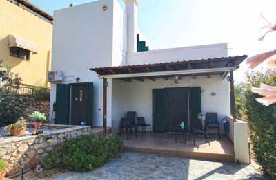 2house-1786621211