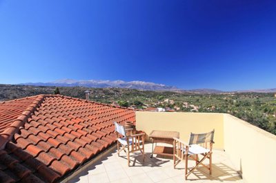 10mainbedroomterrace-1633781151