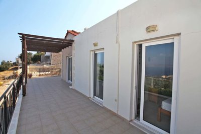 11veranda-1755680414